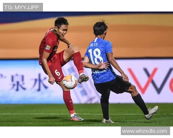 大连一方与河南建业精彩对决赛事直播全程回顾与分析